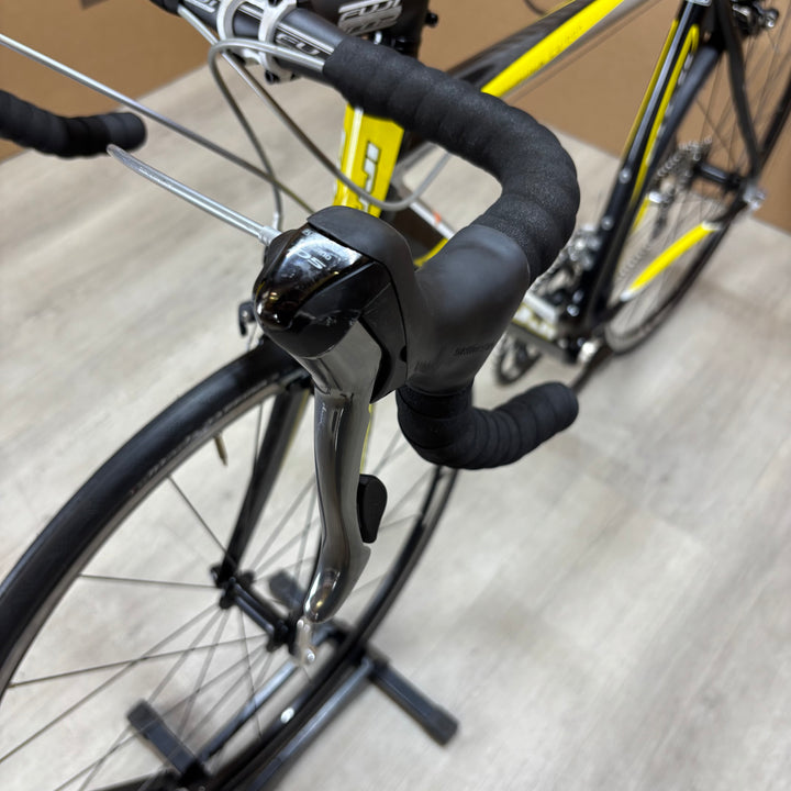 Used Fuji Team, Carbon Fiber Road Bike, 56cm