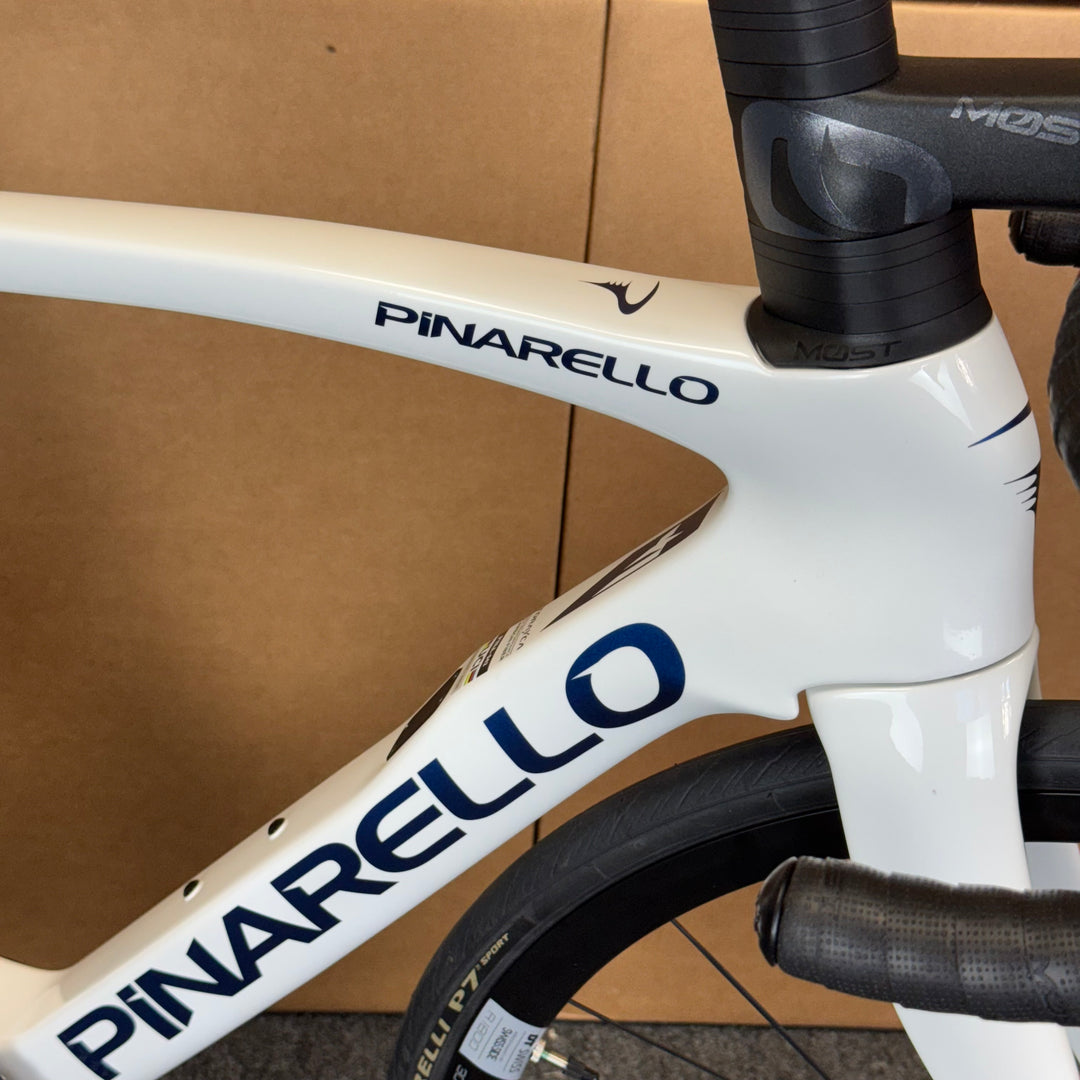 Demo Pinarello F5, 12-speed 105 Di2, Carbon Race Road Bike-2025, 51.5 (54cm)