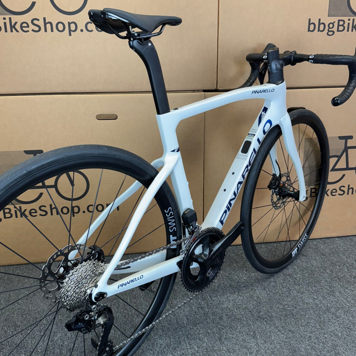 Demo Pinarello F5, 12-speed 105 Di2, Carbon Race Road Bike-2025, 51.5 (54cm)