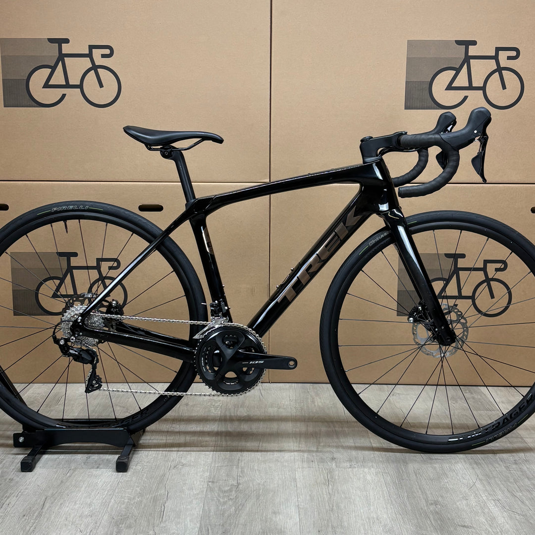 Used Trek Domane SL 5, Carbon Fiber Road Bike, Shimano 105 Disc, 52cm