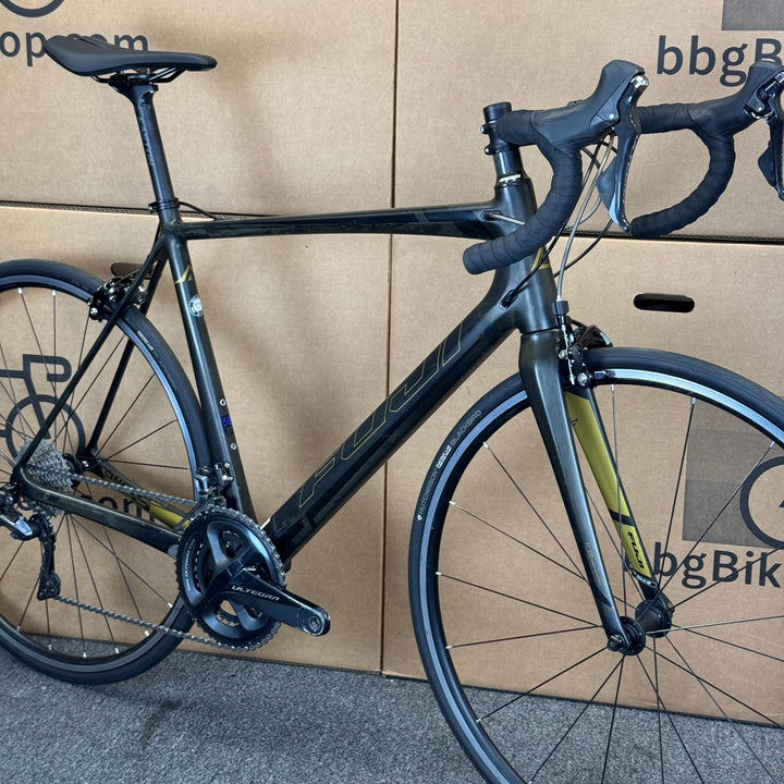 Used Fuji SL 1.5, 11-speed Ultegra, Carbon Fiber Road Bike-2016, 58cm