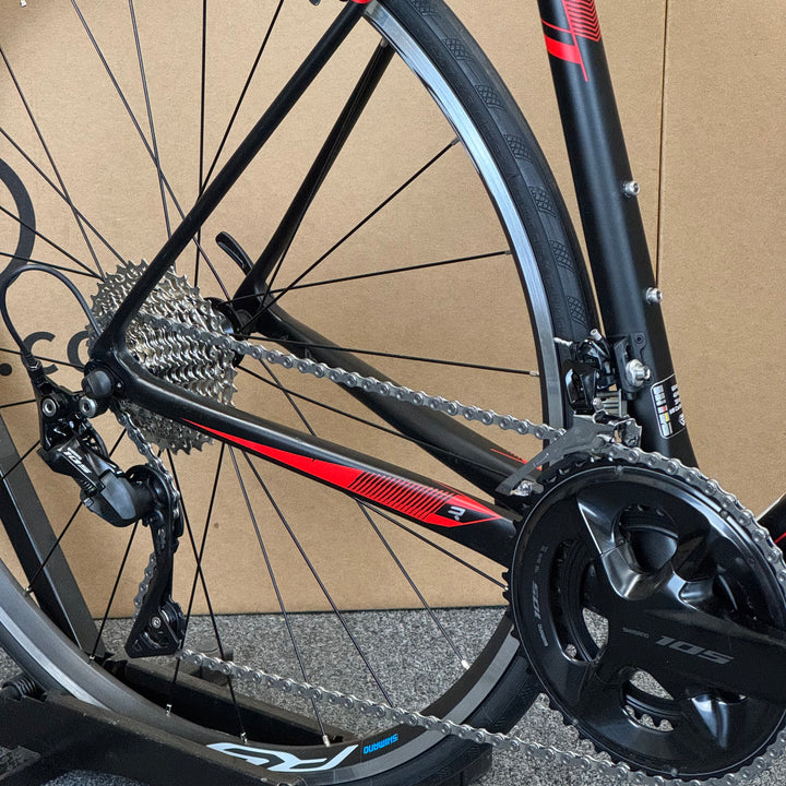 Used Ridley Helium, 11-speed Shimano 105, Carbon Fiber Road Bike-2015, 54cm (