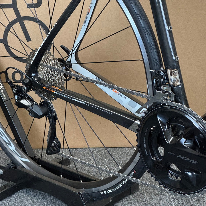 Used Diamondback Podium Equipe, 11-speed Shimano 105, Carbon Road Bike-2016 54cm (