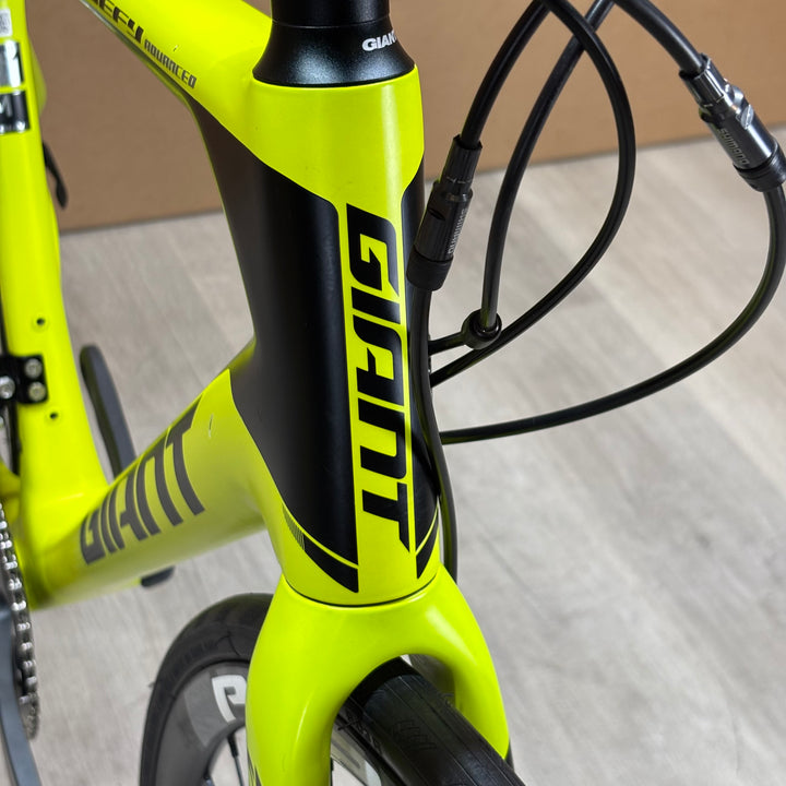 Used Giant Defy Advanced 2, Shimano Ultegra, Carbon Disc Road Bike, Medium