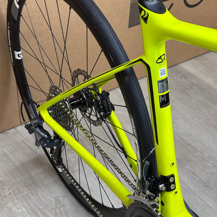 Used Giant Defy Advanced 2, Shimano Ultegra, Carbon Disc Road Bike, Medium