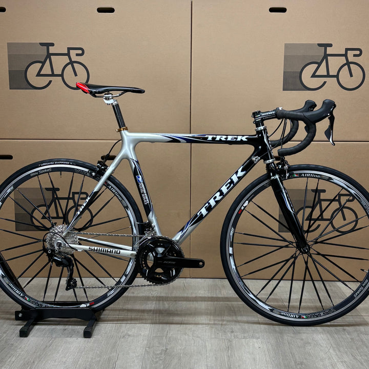 Used Trek 5200 USPS, 11-speed Shimano 105, Carbon Fiber Road Bike-2003, 56cm