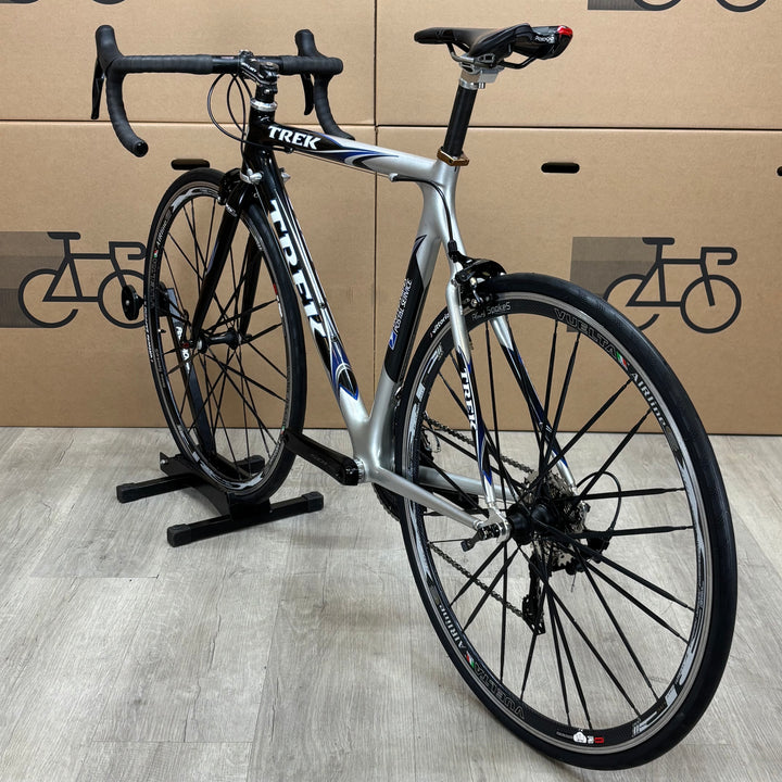 Used Trek 5200 USPS, 11-speed Shimano 105, Carbon Fiber Road Bike-2003, 56cm