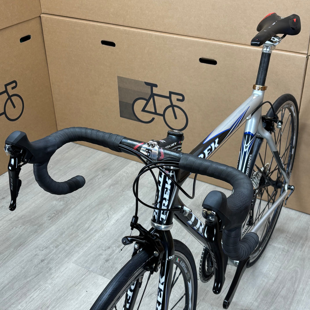 Used Trek 5200 USPS, 11-speed Shimano 105, Carbon Fiber Road Bike-2003, 56cm