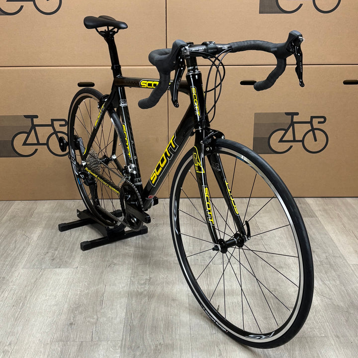 Used Scott CR1 Team Issue, Carbon Road Bike, Shimano 105 11-Speed, 56cm