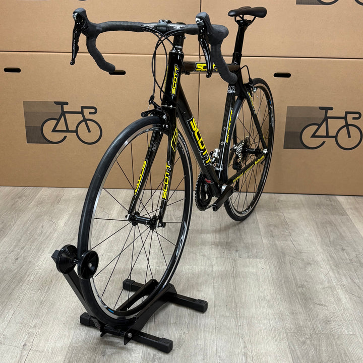 Used Scott CR1 Team Issue, Carbon Road Bike, Shimano 105 11-Speed, 56cm