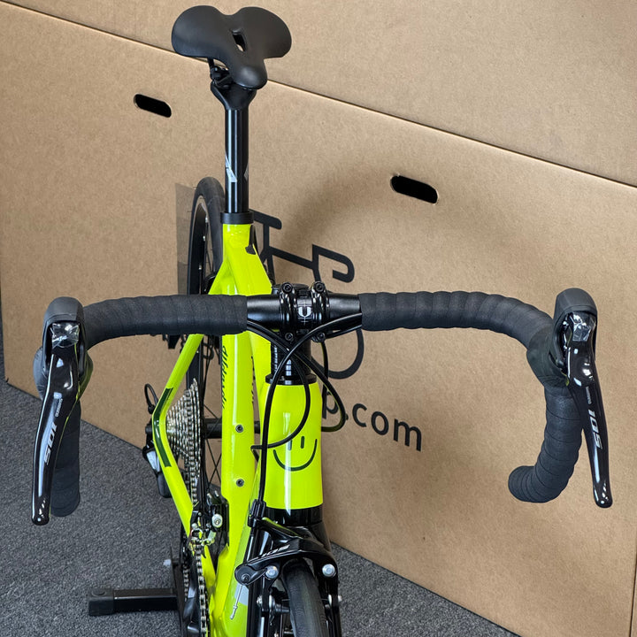 Used Wdnsdy AJ1, 11-speed Shimano 105, Carbon Fiber Road Bike-2021, 53cm.