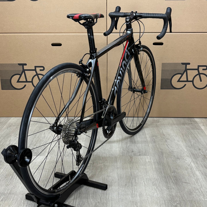Used Devinci Leo, Carbon Fiber Road Bike Shimano 105 11-Speed, 52cm