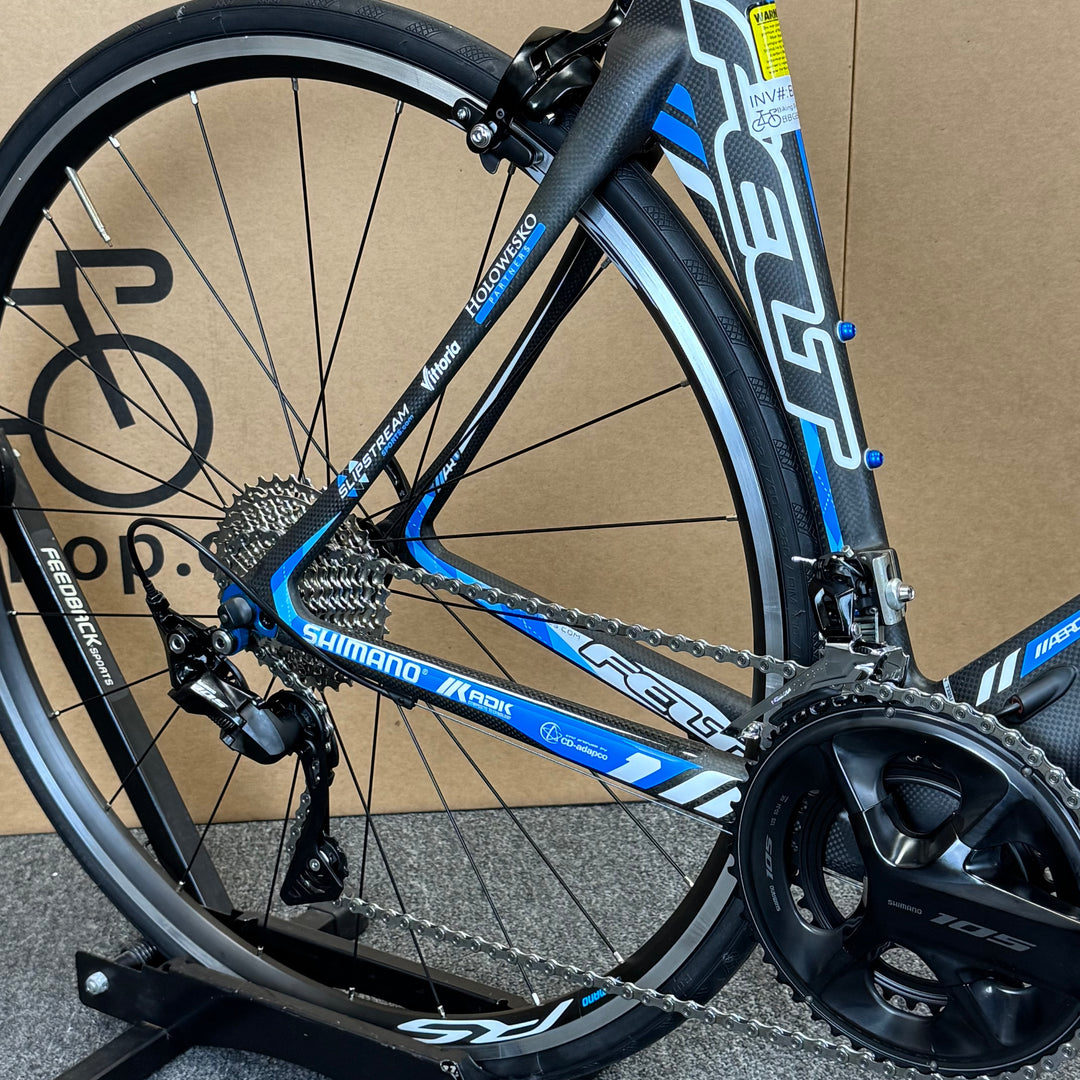 Used Felt AR1 Team Issue, 11-speed Shimano 105, Carbon Road Bike-2010, 54cm