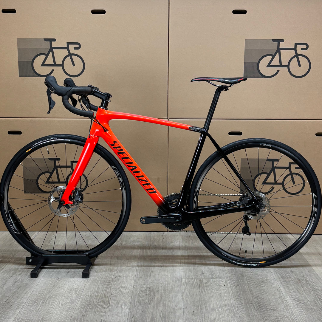 Used Specialized Tarmac SL5 Disc, Shimano Ultegra, Carbon Road Bike, 54cm