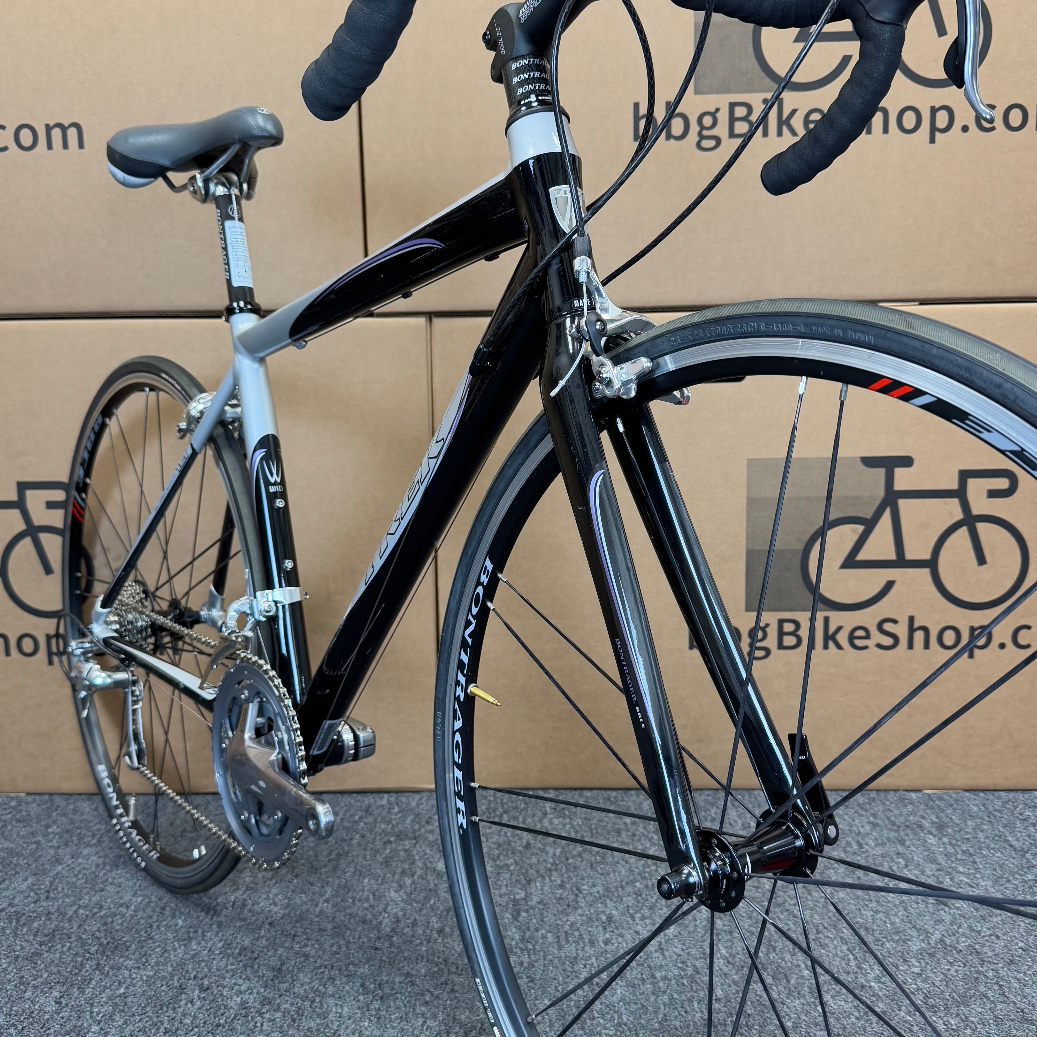Trek Nadine 5.2 サイズ520フレーム　ジャンク扱い Trek Nadine 5.2 サイズ520フレーム ジャンク扱い