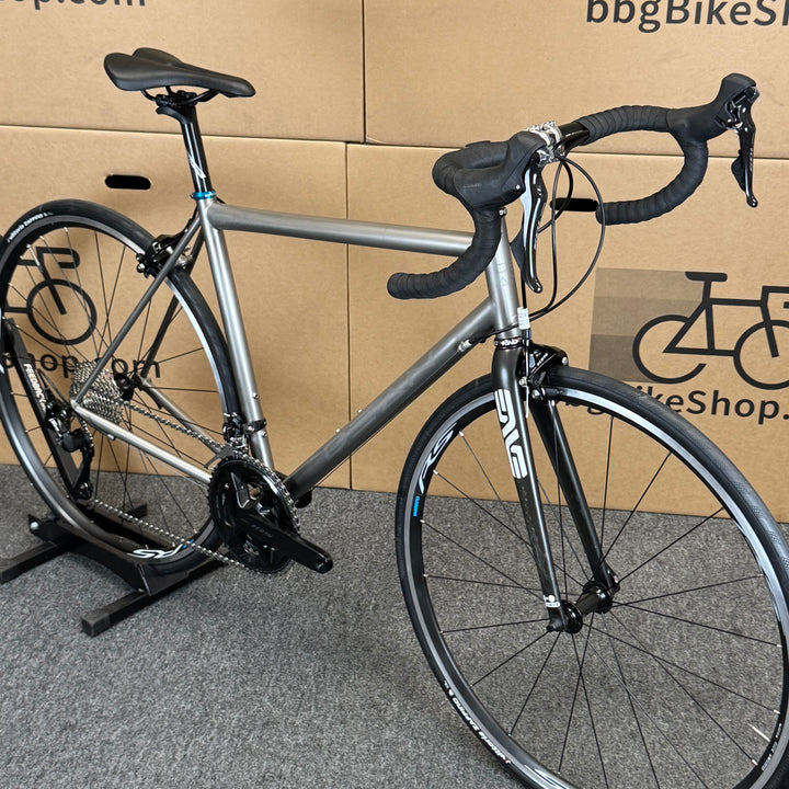 Used Dean El Diente Superlite Ti, Titanium Road Bike, 11-speed Shimano 105, 56cm