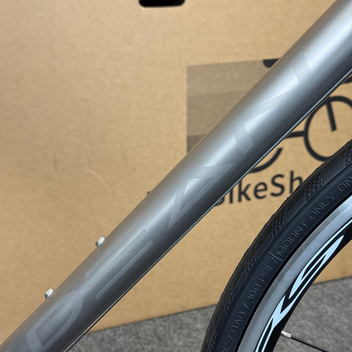 Used Dean El Diente Superlite Ti, Titanium Road Bike, 11-speed Shimano 105, 56cm