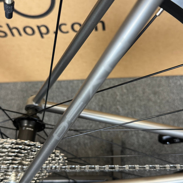 Used Dean El Diente Superlite Ti, Titanium Road Bike, 11-speed Shimano 105, 56cm