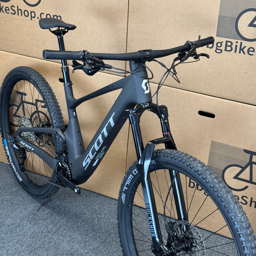 2025 Scott Lumen 920, E-Bike Mountain Carbon Fiber E-MTB