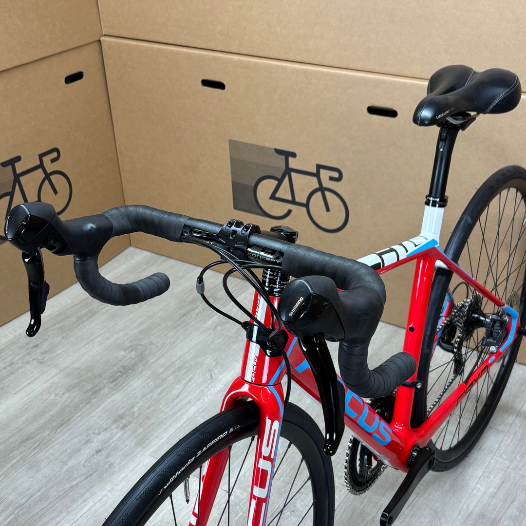 2016 Focus Cayo Disc Donna, Women's Carbon Fiber Road Bike, XS 50cm