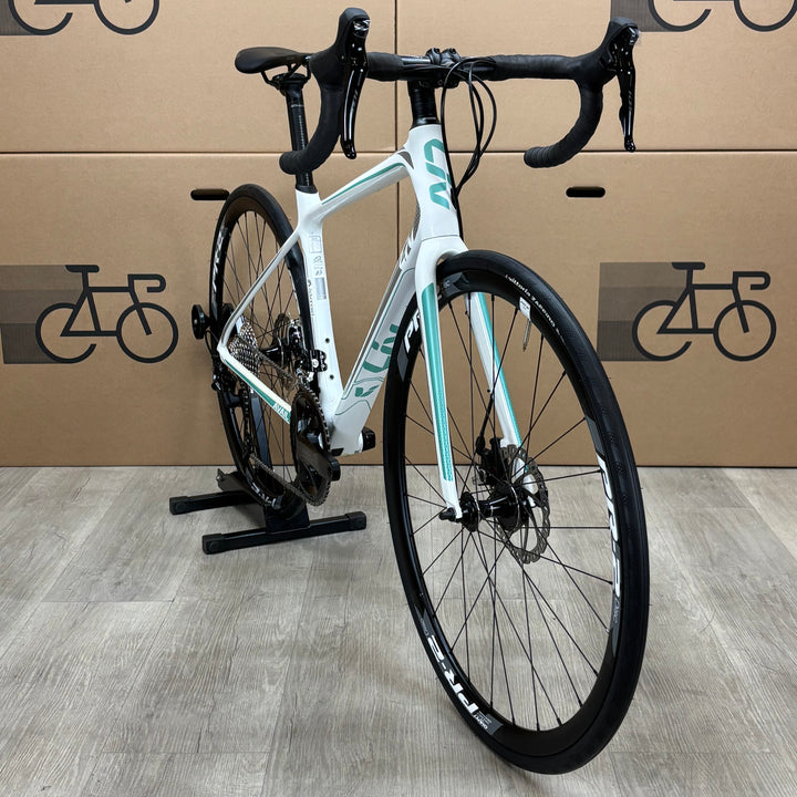 Used Liv Avail Advanced 1 Women's Disc Carbon Road Bike, Shimano 105 11-Speed, Small 52cm