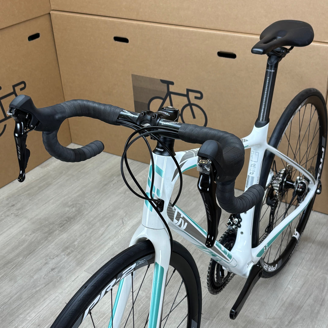 Used Liv Avail Advanced 1 Women's Disc Carbon Road Bike, Shimano 105 11-Speed, Small 52cm