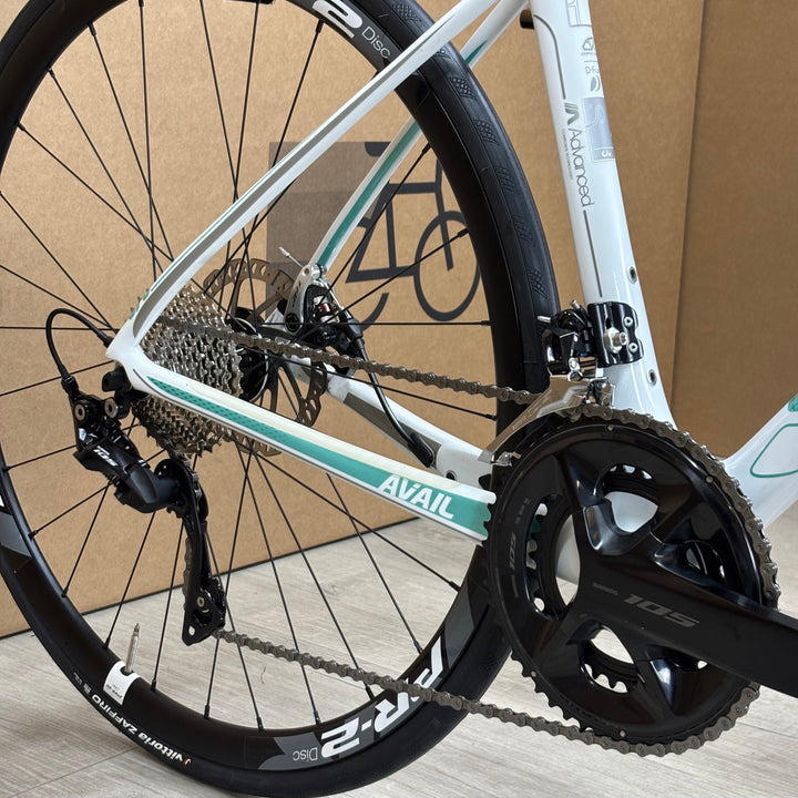 Used Liv Avail Advanced 1 Women's Disc Carbon Road Bike, Shimano 105 11-Speed, Small 52cm