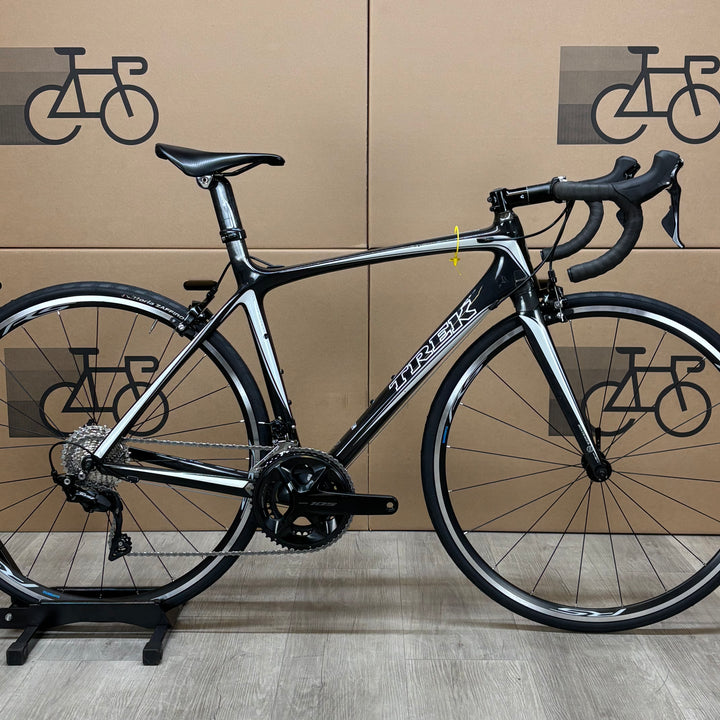 Used Trek Madone 5.2, OCLV Carbon Fiber Road Bike, 52cm