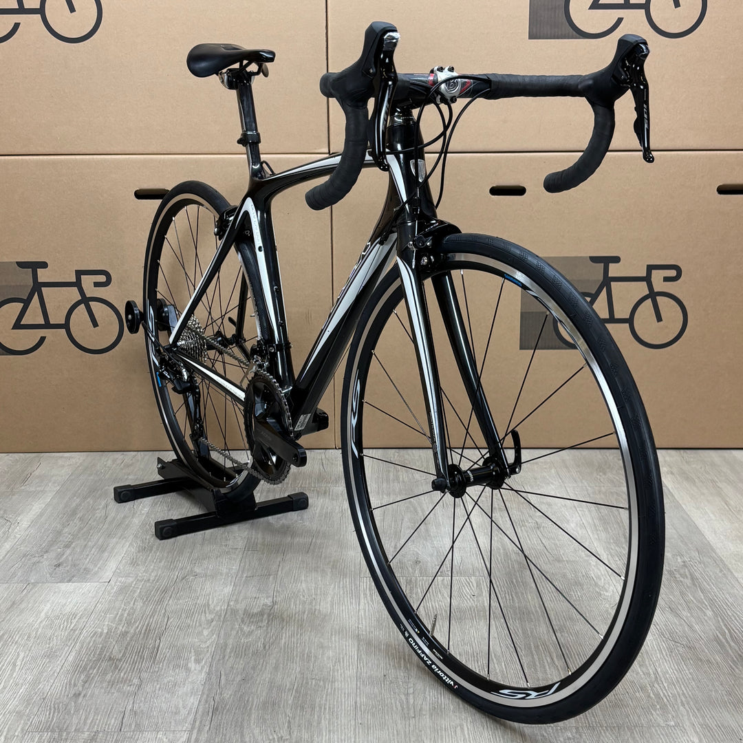Used Trek Madone 5.2, OCLV Carbon Fiber Road Bike, 52cm