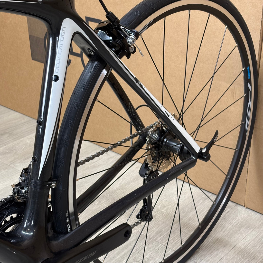 Used Trek Madone 5.2, OCLV Carbon Fiber Road Bike, 52cm