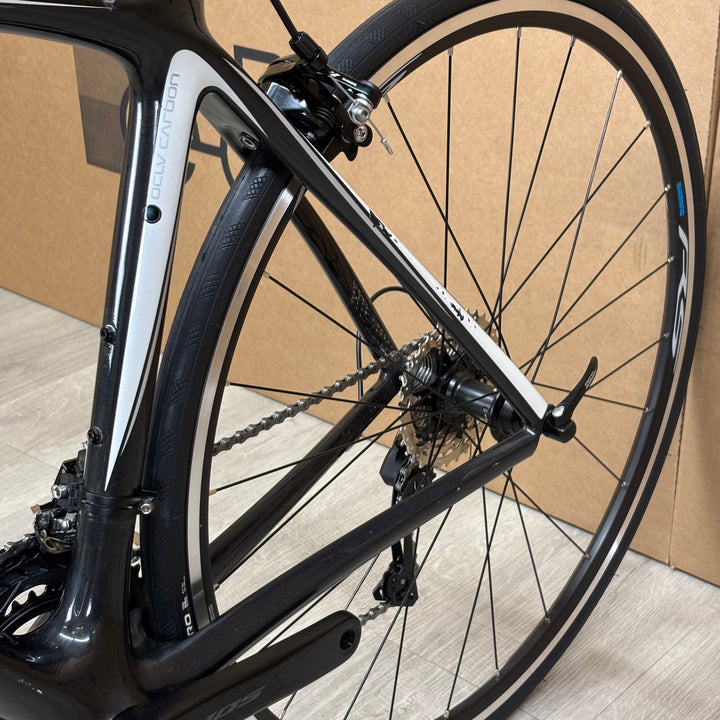 Used Trek Madone 5.2, OCLV Carbon Fiber Road Bike, 52cm