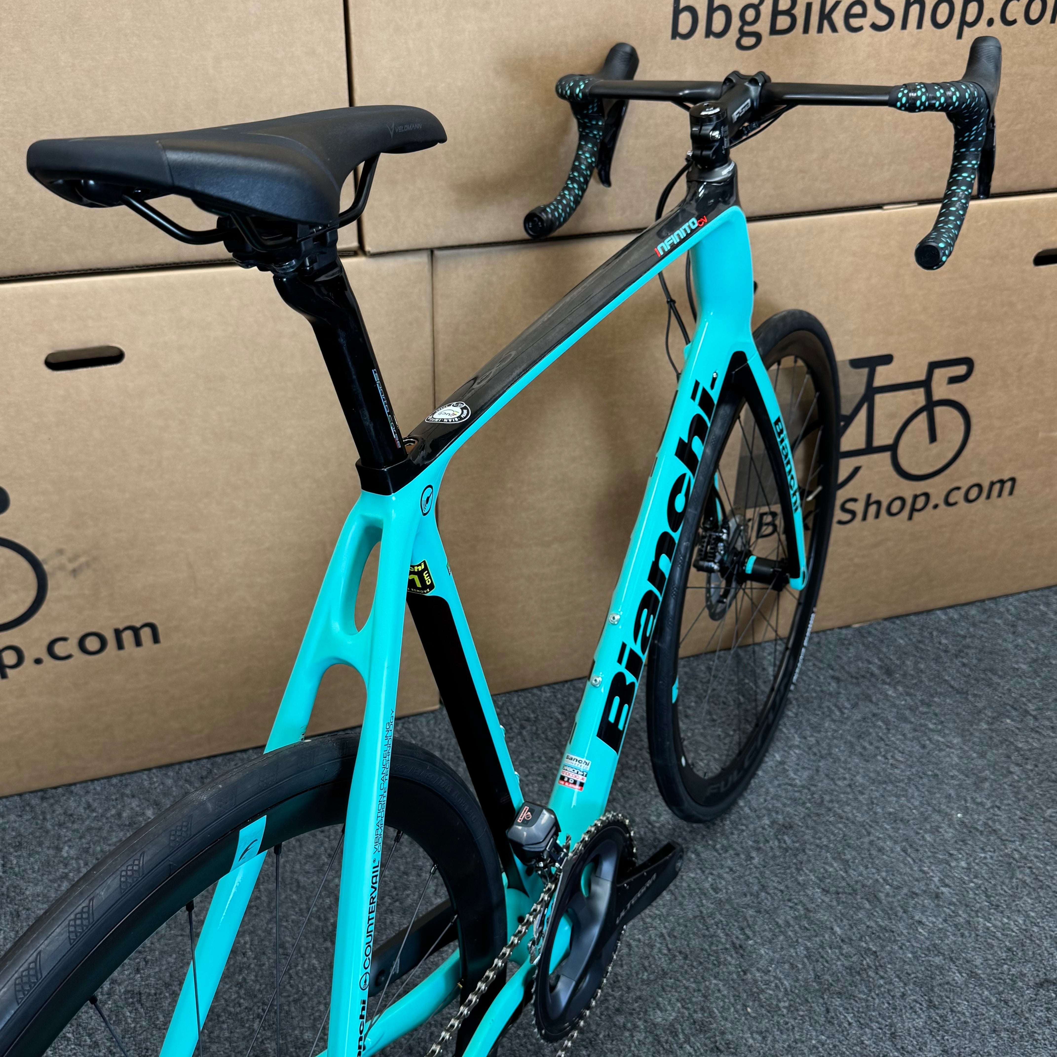 Used Bianchi Infinito CV Disc Ultegra Di2, Carbon Fiber Road