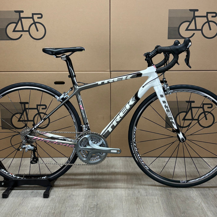Used Trek Madone 5.2 WSD, Carbon Fiber Road Bike, Shimano Ultegra, 47cm