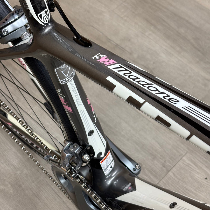 Used Trek Madone 5.2 WSD, Carbon Fiber Road Bike, Shimano Ultegra, 47cm