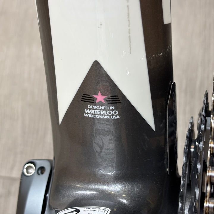 Used Trek Madone 5.2 WSD, Carbon Fiber Road Bike, Shimano Ultegra, 47cm