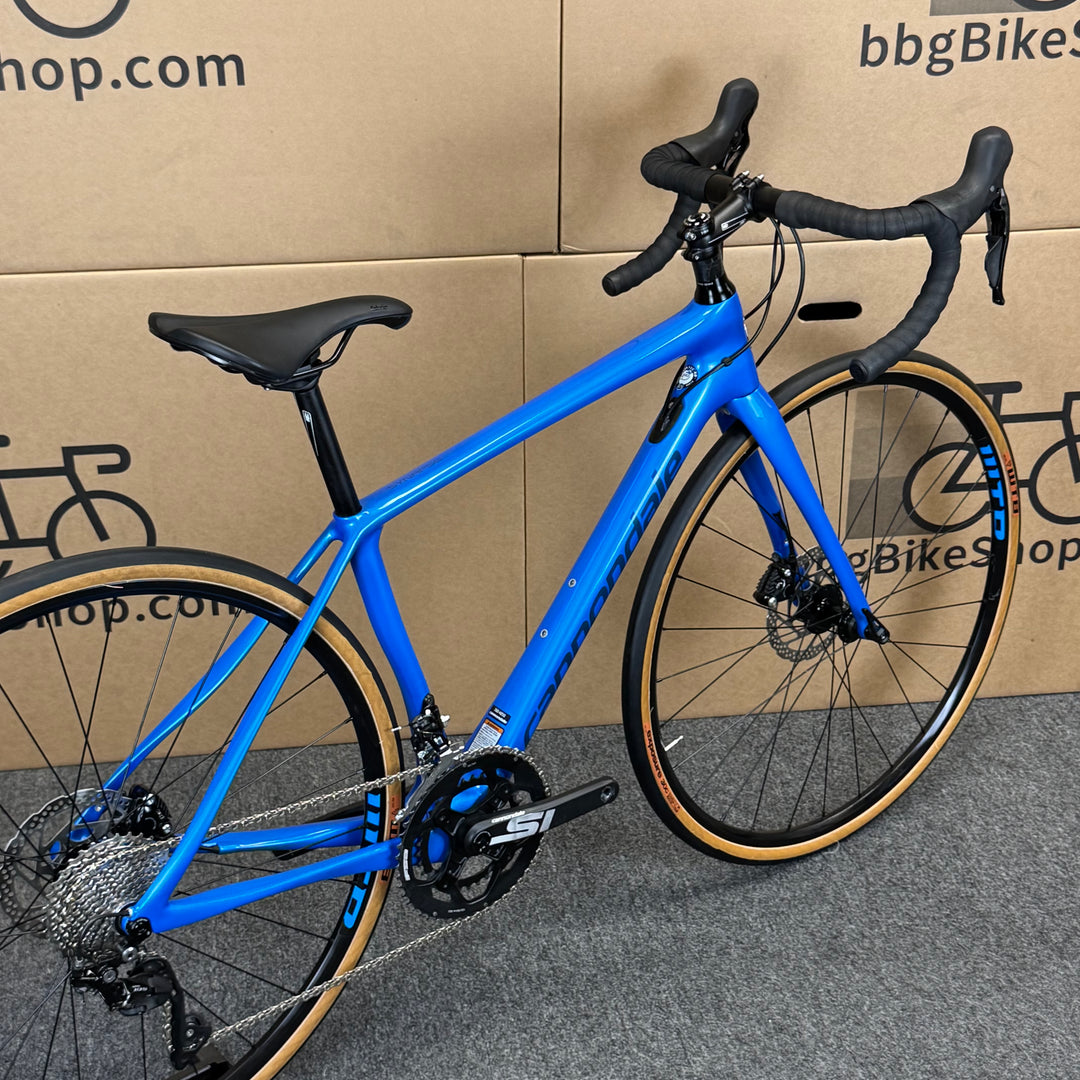 Used Cannondale Synapse Disc, Carbon Fiber Road Bike, 48cm