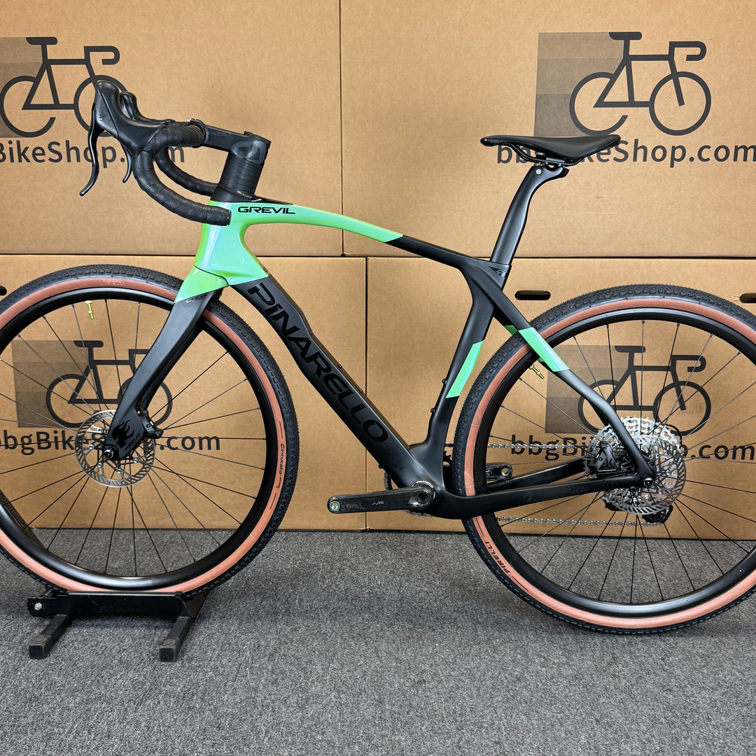 Pinarello Grevil F Ekar, 13 speed Campagnolo, Carbon Gravel Bike-2023, 53cm 55cm