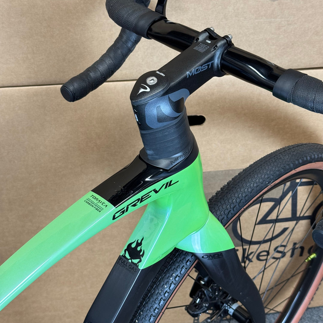 Pinarello Grevil F Ekar, 13 speed Campagnolo, Carbon Gravel Bike-2023, 53cm 55cm