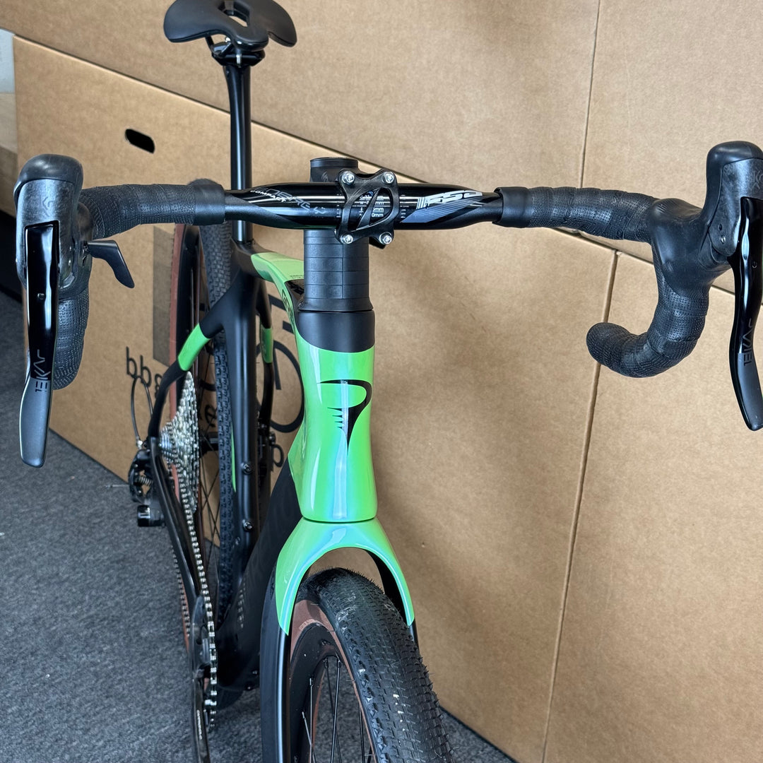 Pinarello Grevil F Ekar, 13 speed Campagnolo, Carbon Gravel Bike-2023, 53cm 55cm