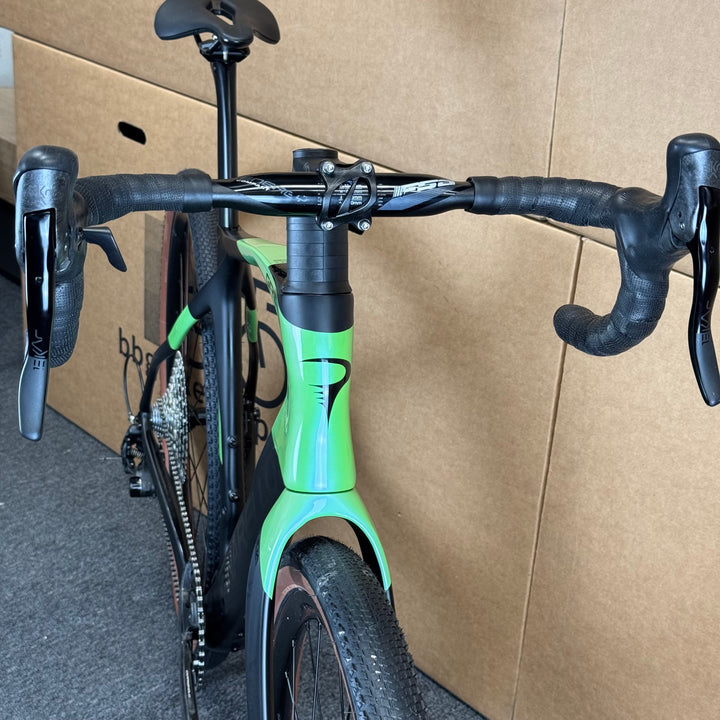 Pinarello Grevil F Ekar, 13 speed Campagnolo, Carbon Gravel Bike-2023, 53cm 55cm