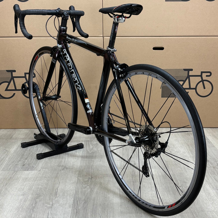 Trek Madone 5.2, Women's Carbon Road Bike, Shimano 105 11-Speed, 50cm