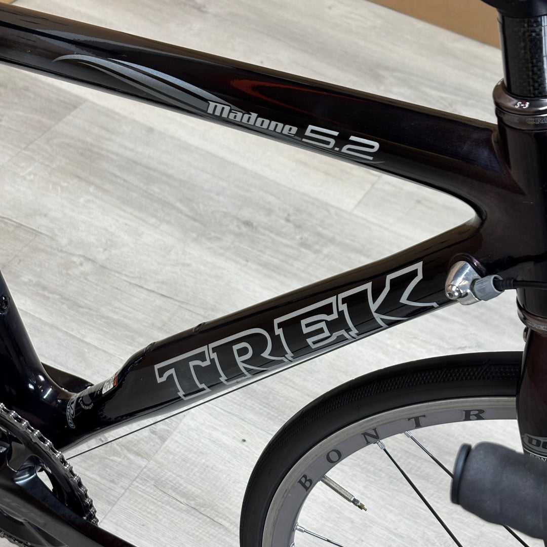 Trek Madone 5.2, Women's Carbon Road Bike, Shimano 105 11-Speed, 50cm