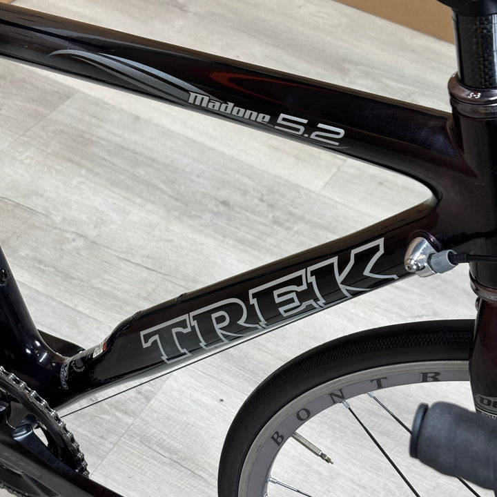 Trek Madone 5.2, Women's Carbon Road Bike, Shimano 105 11-Speed, 50cm