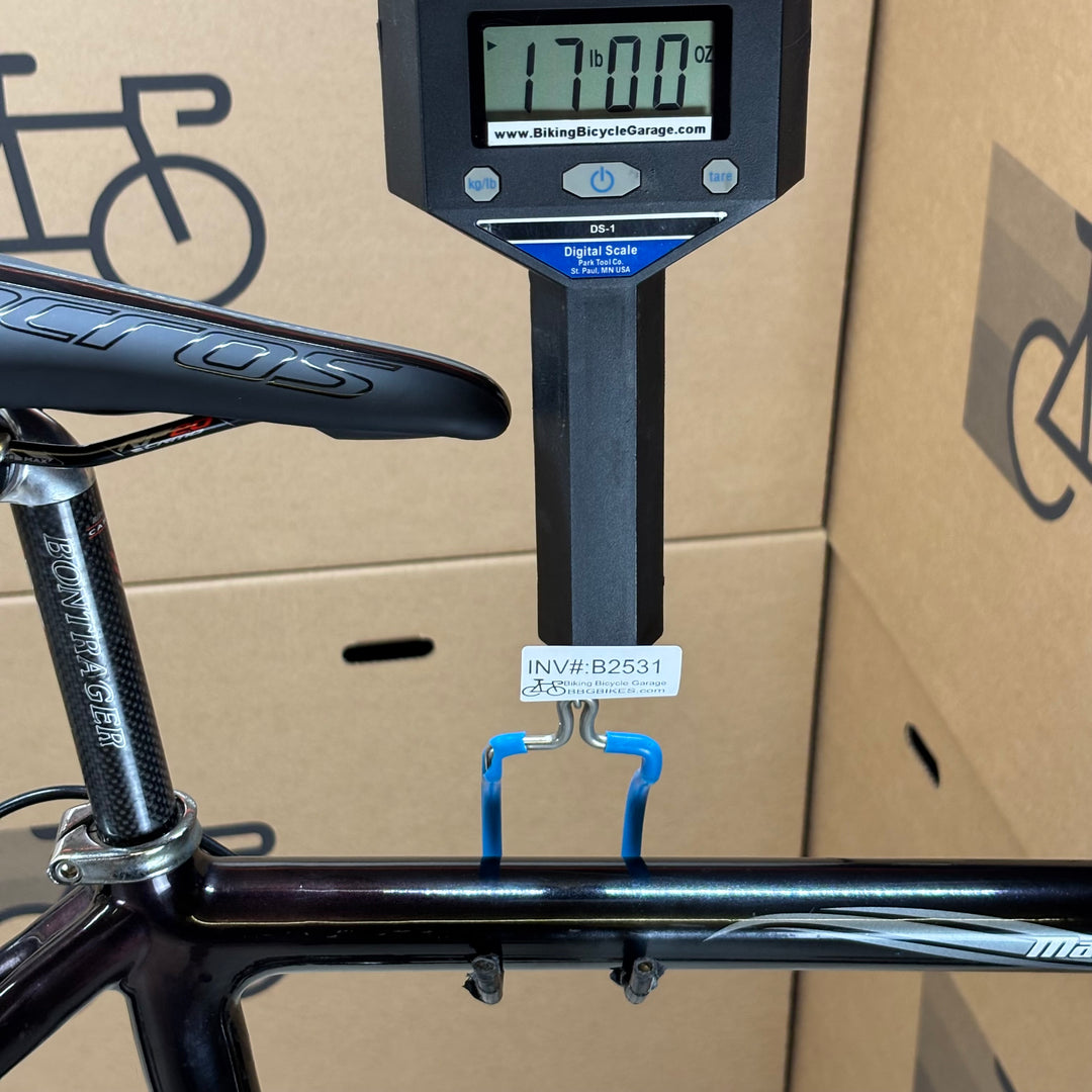 Trek Madone 5.2, Women's Carbon Road Bike, Shimano 105 11-Speed, 50cm