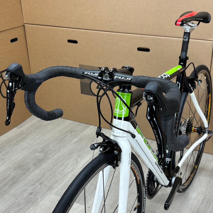 Used Fuji Team Pro, Carbon Fiber Road Bike, Shimano 105 11-Speed, 54cm