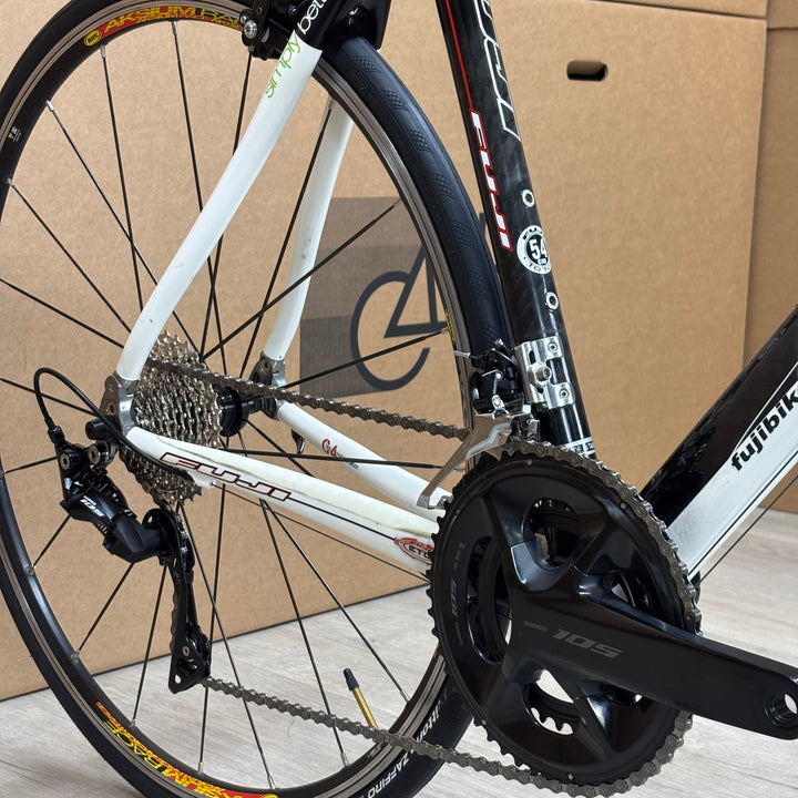 Used Fuji Team Pro, Carbon Fiber Road Bike, Shimano 105 11-Speed, 54cm