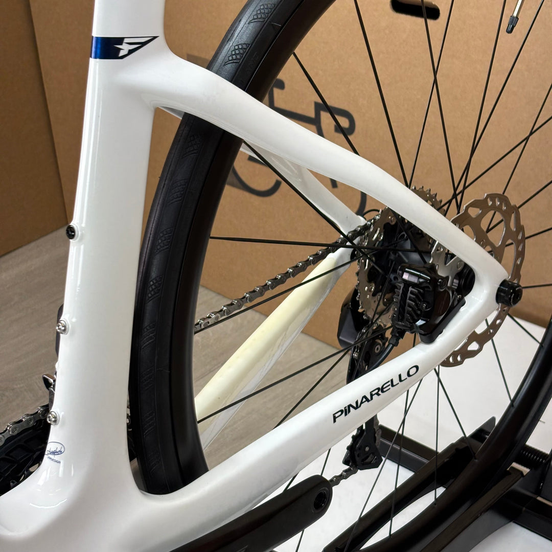 Used Pinarello F5, Disc Shimano 105 Di2, Carbon Fiber Road Bike, 51.5 (54cm)
