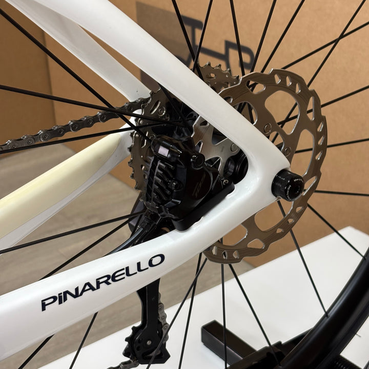 Used Pinarello F5, Disc Shimano 105 Di2, Carbon Fiber Road Bike, 51.5 (54cm)