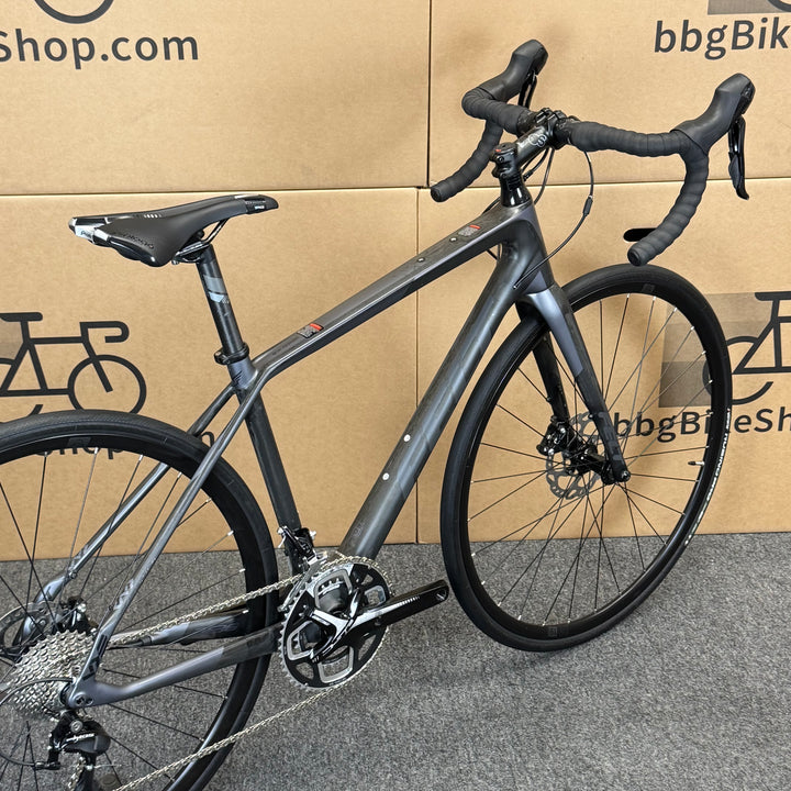 Used Felt VR5, Disc Carbon Fiber Road Bike, 11-speed Shimano 105, 51cm