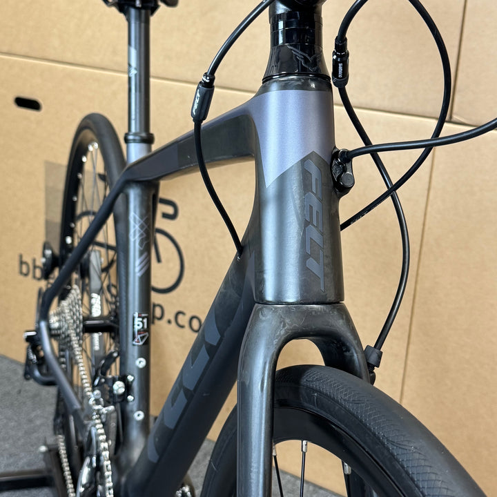 Used Felt VR5, Disc Carbon Fiber Road Bike, 11-speed Shimano 105, 51cm
